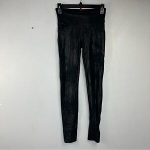 Spanx Size Medium Faux Leather Leggings Black X10